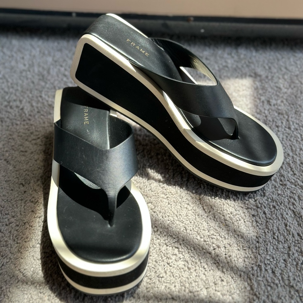 COPY - FRAME Le Ocean Platform Sandals